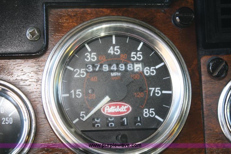 image for item A2458 2000 Peterbilt 378 dump truck