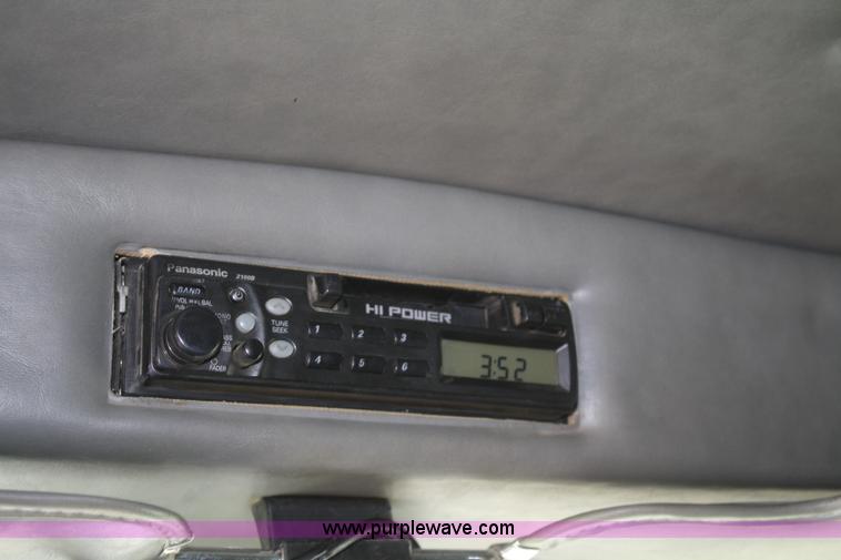 image for item A2458 2000 Peterbilt 378 dump truck