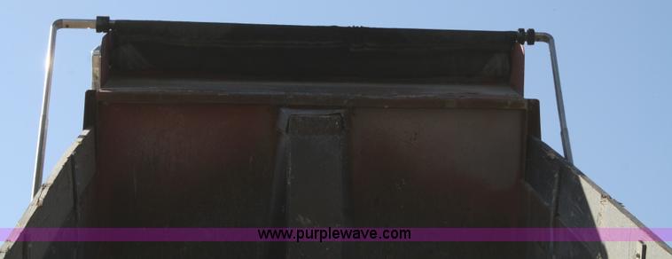 image for item A2458 2000 Peterbilt 378 dump truck