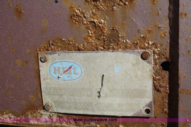 image for item A2458 2000 Peterbilt 378 dump truck