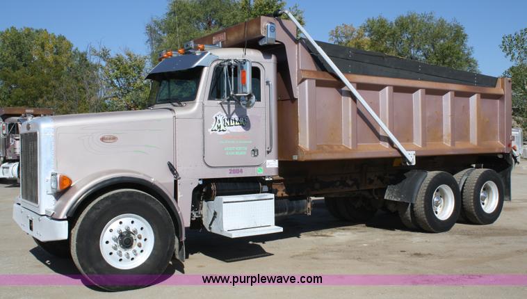 image for item A2459 2000 Peterbilt 378 dump truck