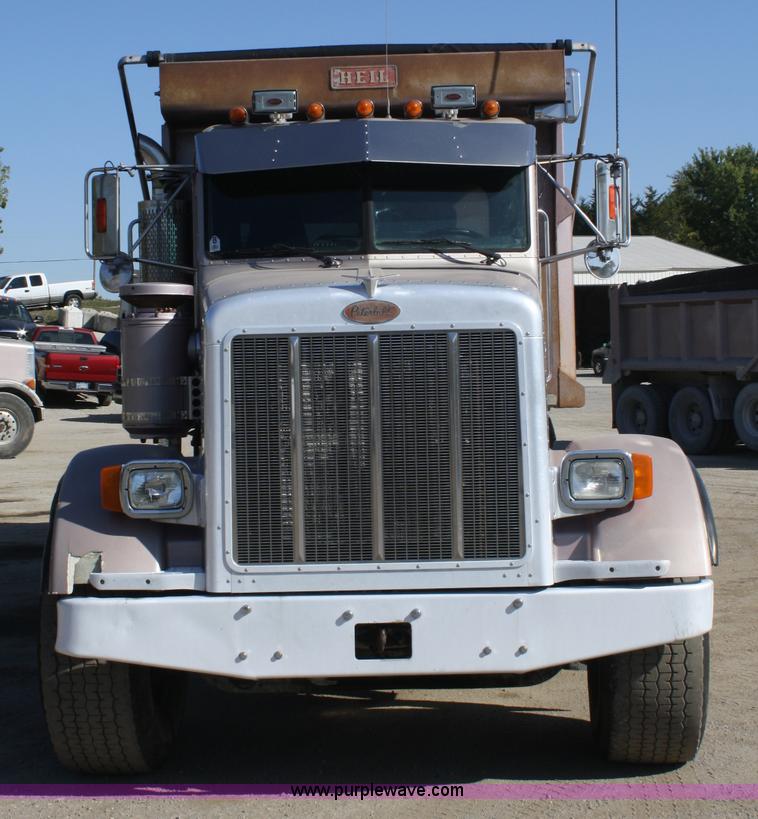 image for item A2459 2000 Peterbilt 378 dump truck