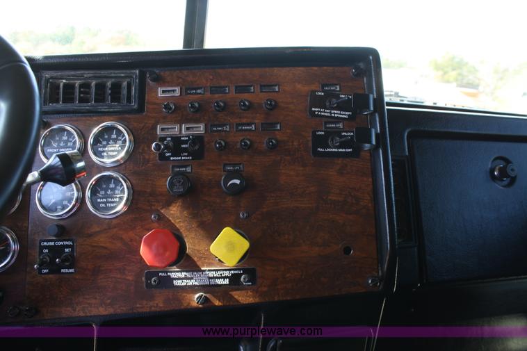 image for item A2459 2000 Peterbilt 378 dump truck