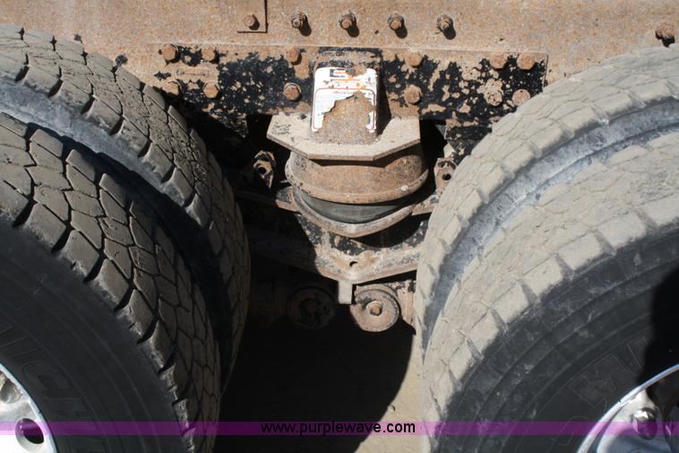 image for item A2459 2000 Peterbilt 378 dump truck