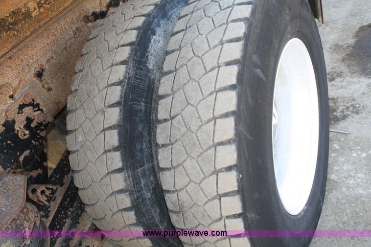 image for item A2459 2000 Peterbilt 378 dump truck