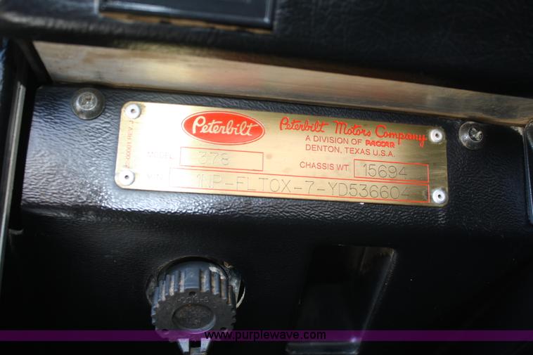 image for item A2459 2000 Peterbilt 378 dump truck