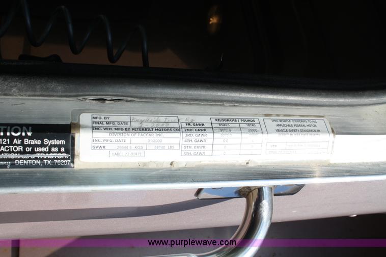 image for item A2459 2000 Peterbilt 378 dump truck