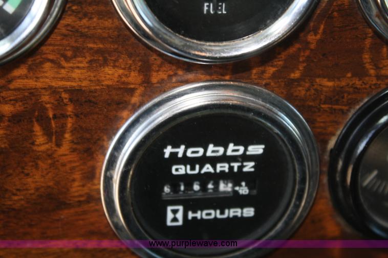 image for item A2460 2000 Peterbilt 378 dump truck