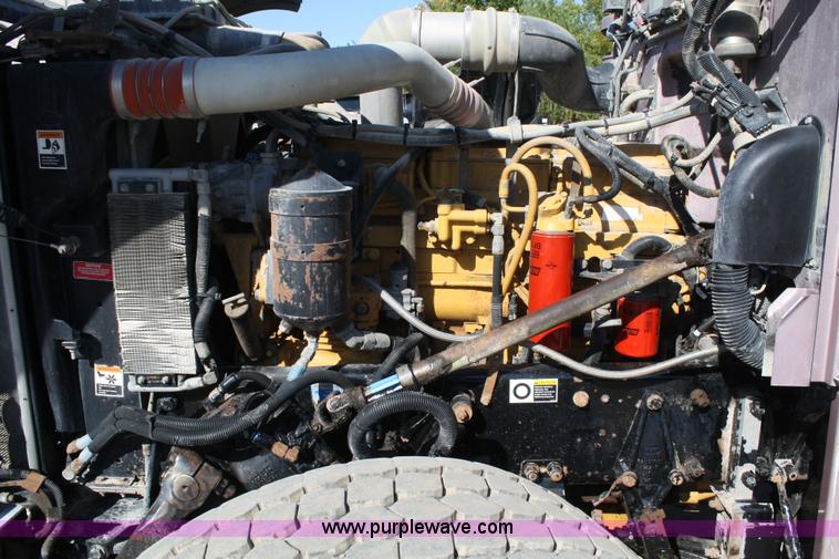 image for item A2460 2000 Peterbilt 378 dump truck