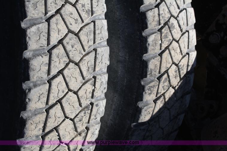 image for item A2460 2000 Peterbilt 378 dump truck