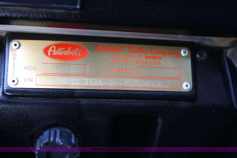 image for item A2460 2000 Peterbilt 378 dump truck