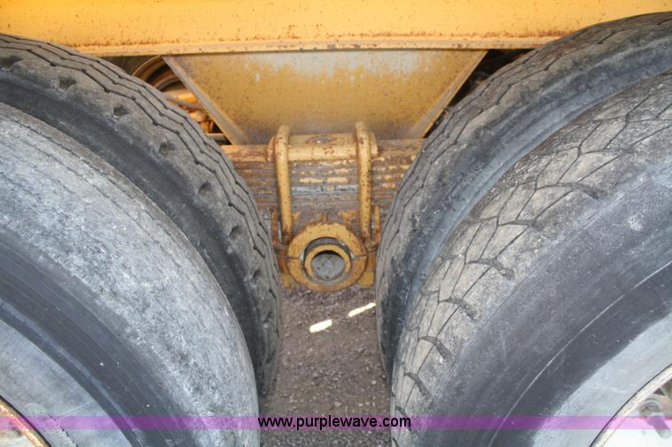 image for item A2461 1997 Load King 2060 belly dump trailer