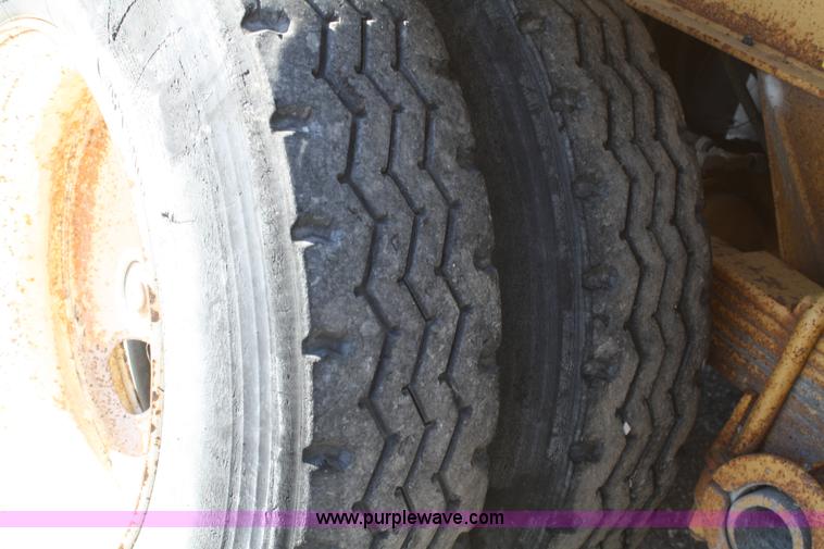 image for item A2461 1997 Load King 2060 belly dump trailer