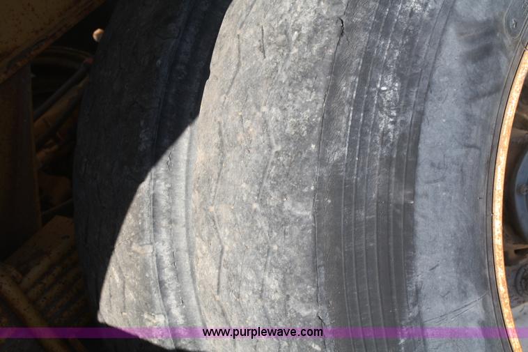 image for item A2461 1997 Load King 2060 belly dump trailer