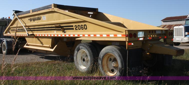 image for item A2462 1997 Load King 2060 belly dump trailer