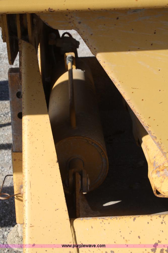 image for item A2462 1997 Load King 2060 belly dump trailer