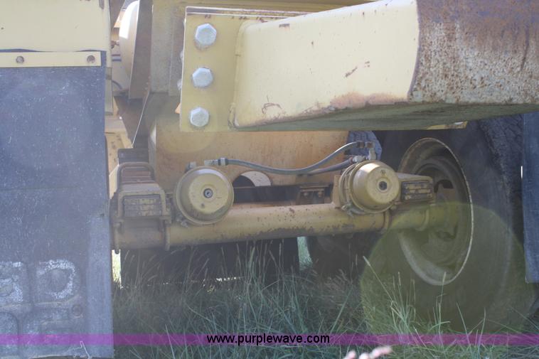 image for item A2462 1997 Load King 2060 belly dump trailer