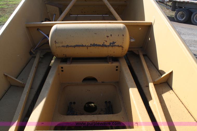 image for item A2462 1997 Load King 2060 belly dump trailer