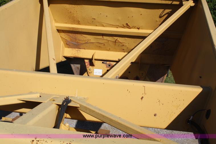 image for item A2462 1997 Load King 2060 belly dump trailer