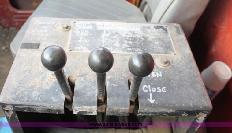 image for item A2837 1987 GMC Brigadier tandem axle dump truck