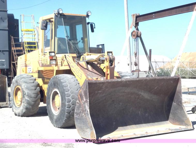 image for item A2902 1992 Case 721B wheel loader