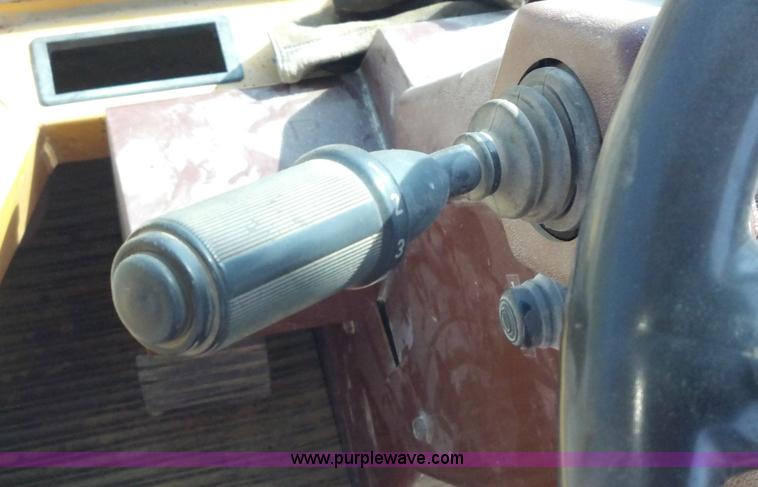 image for item A2902 1992 Case 721B wheel loader