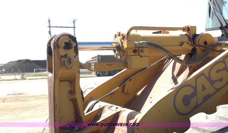 image for item A2902 1992 Case 721B wheel loader