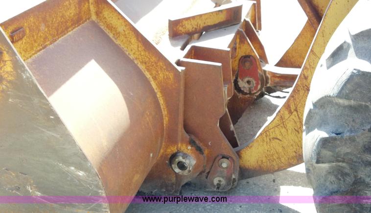 image for item A2902 1992 Case 721B wheel loader