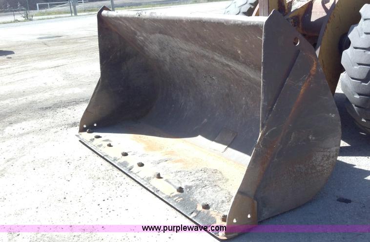 image for item A2902 1992 Case 721B wheel loader