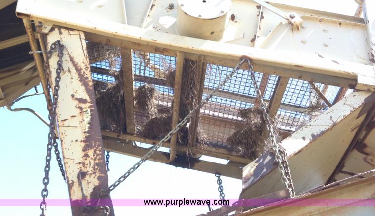 image for item A2903 1996 Portech 271B sand shaker