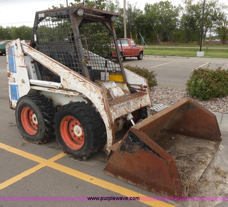 image for item A3239 1983 Bobcat 743 skid steer