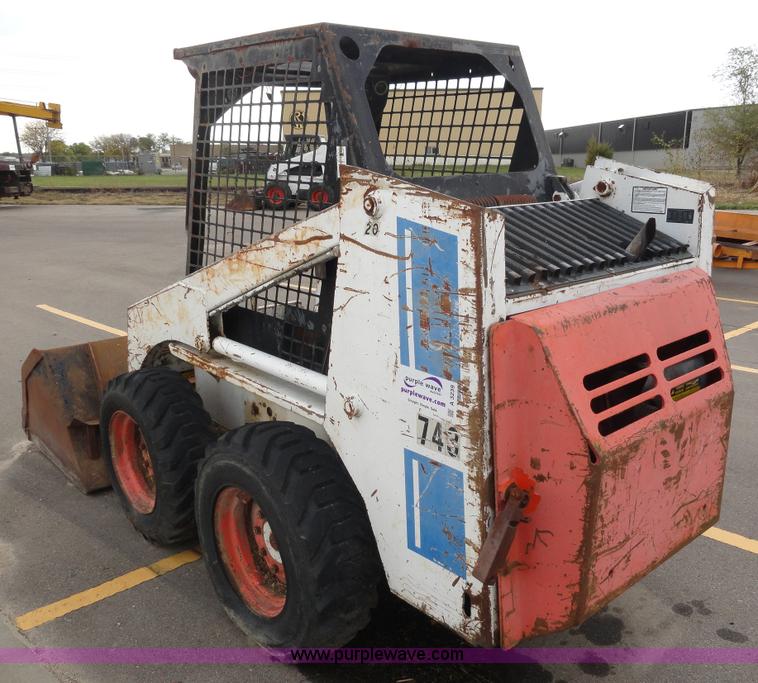 image for item A3239 1983 Bobcat 743 skid steer
