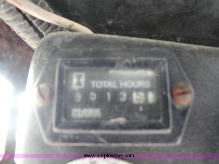 image for item A3239 1983 Bobcat 743 skid steer