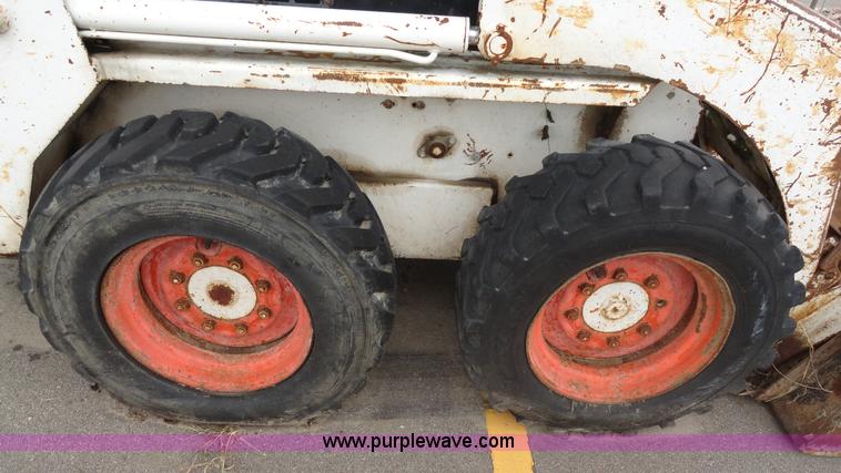 image for item A3239 1983 Bobcat 743 skid steer