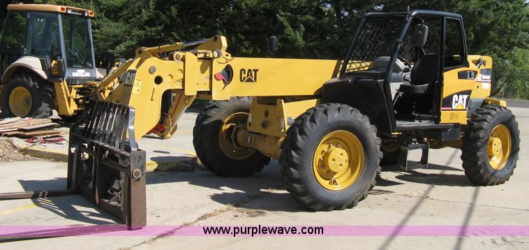 image for item A4380 2004 Caterpillar TH460B rough terrain telehandler