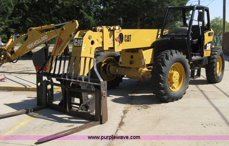 image for item A4380 2004 Caterpillar TH460B rough terrain telehandler