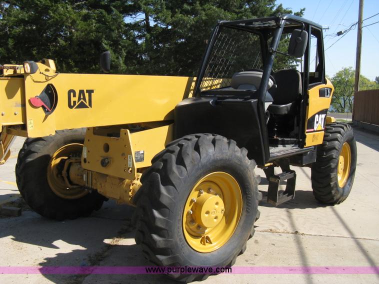 image for item A4380 2004 Caterpillar TH460B rough terrain telehandler