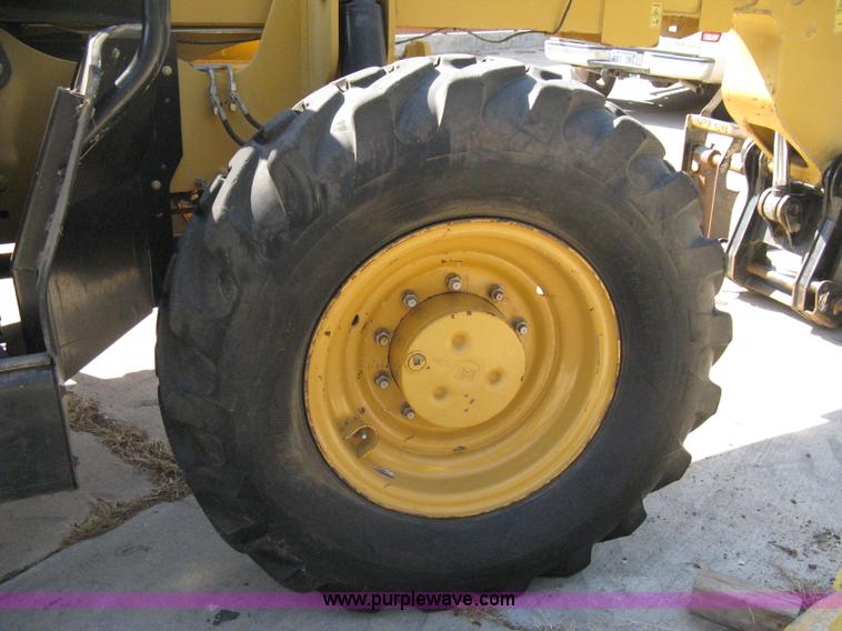 image for item A4380 2004 Caterpillar TH460B rough terrain telehandler