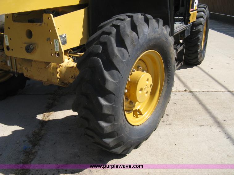 image for item A4380 2004 Caterpillar TH460B rough terrain telehandler