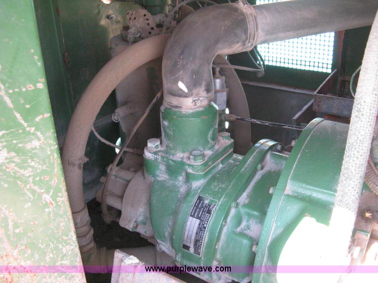 image for item A4382 Sullair 185Q compressor
