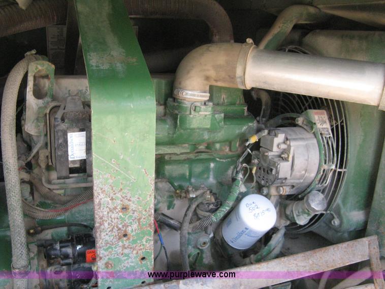 image for item A4382 Sullair 185Q compressor