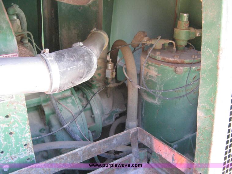 image for item A4382 Sullair 185Q compressor