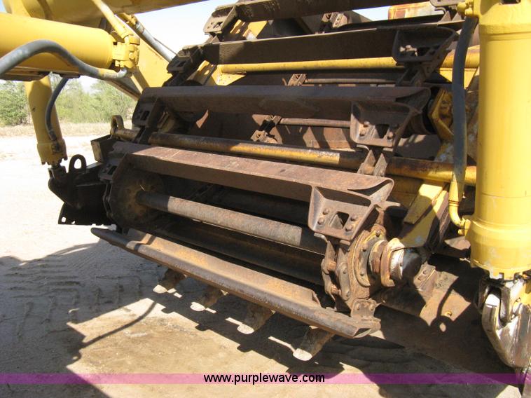 image for item A4389 1980 Fiat-Allis 263B paddle scraper