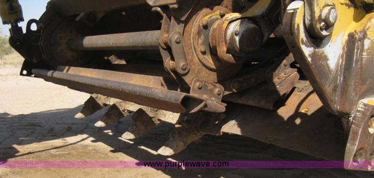 image for item A4389 1980 Fiat-Allis 263B paddle scraper