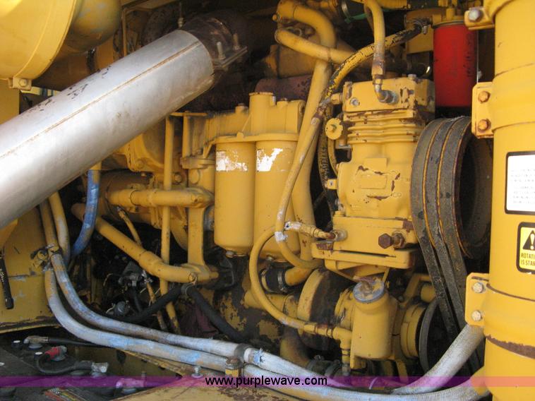 image for item A4389 1980 Fiat-Allis 263B paddle scraper