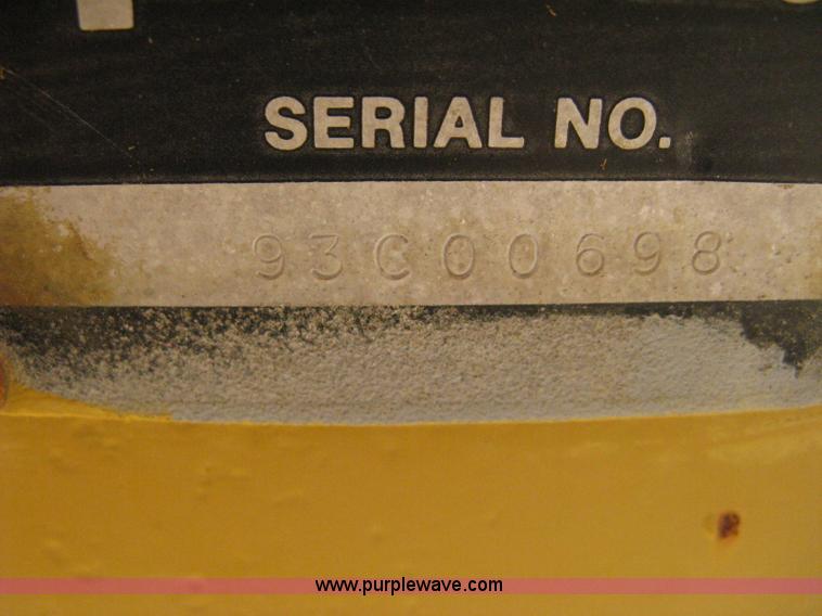 image for item A4389 1980 Fiat-Allis 263B paddle scraper