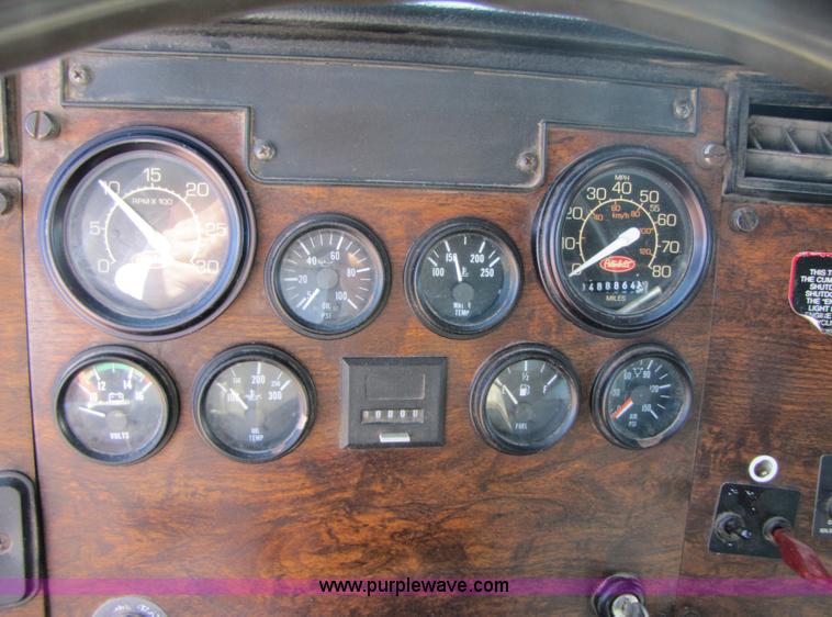 image for item A4628 1994 Peterbilt 378 dump truck