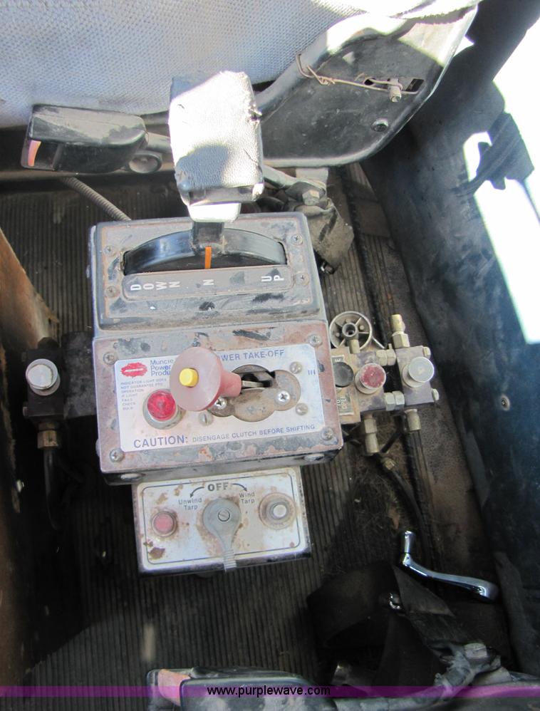 image for item A4628 1994 Peterbilt 378 dump truck