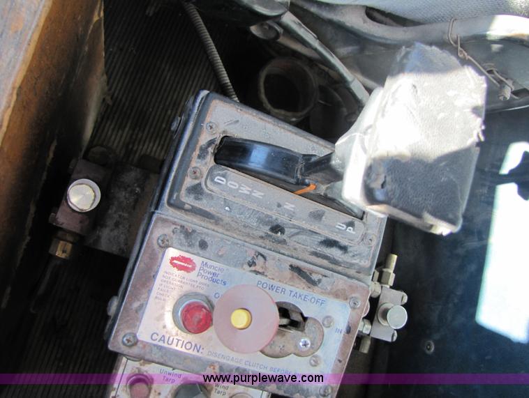 image for item A4628 1994 Peterbilt 378 dump truck