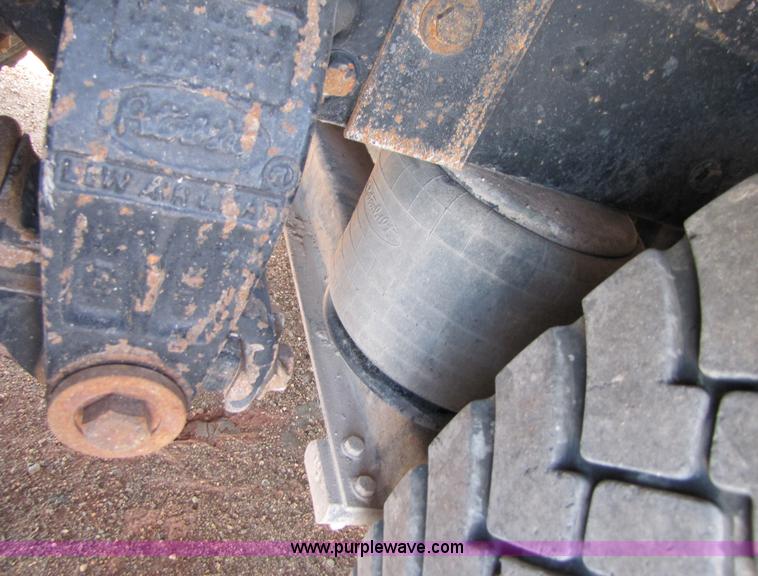 image for item A4628 1994 Peterbilt 378 dump truck